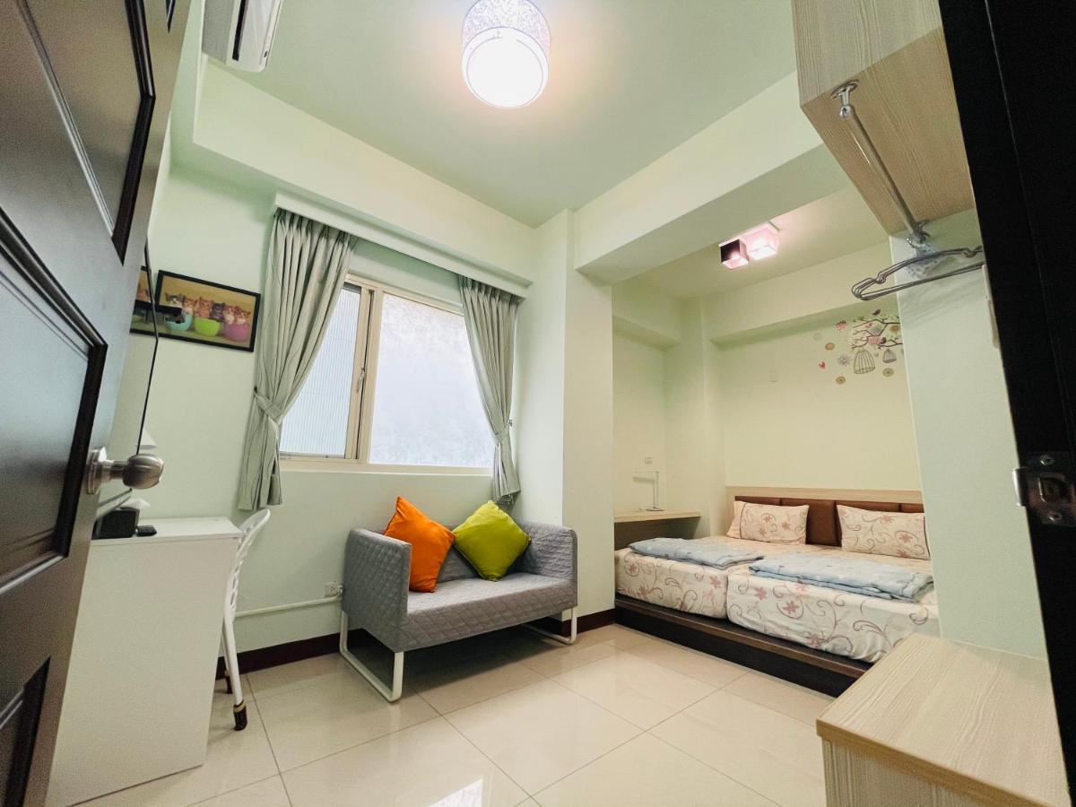 Zucuo Homestay Nangan Esterno foto