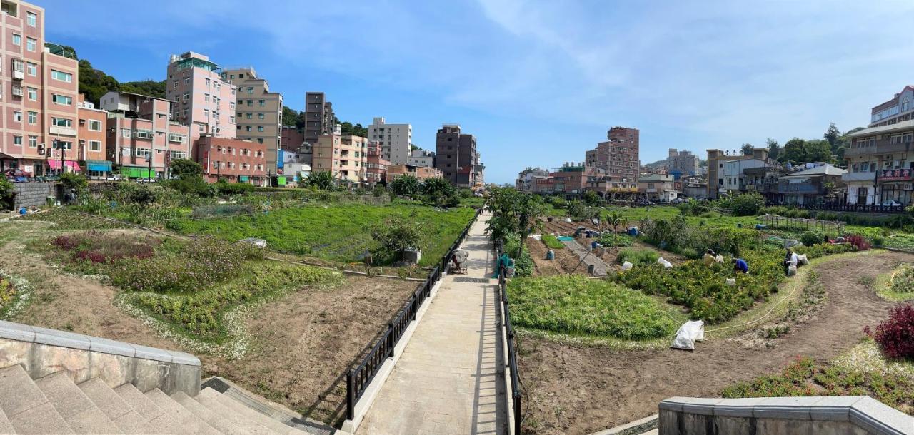 Zucuo Homestay Nangan Esterno foto