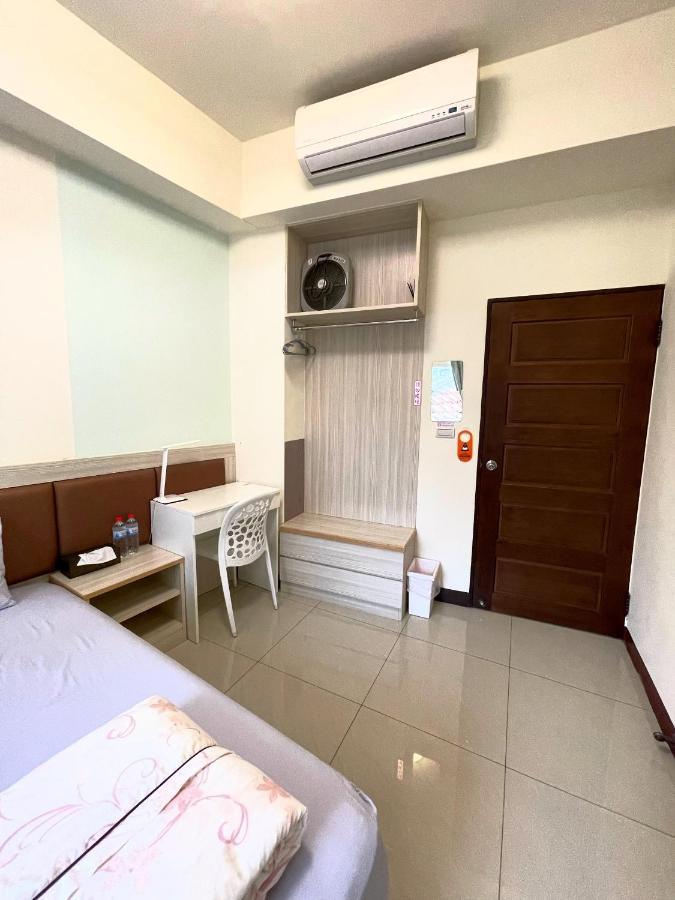 Zucuo Homestay Nangan Esterno foto